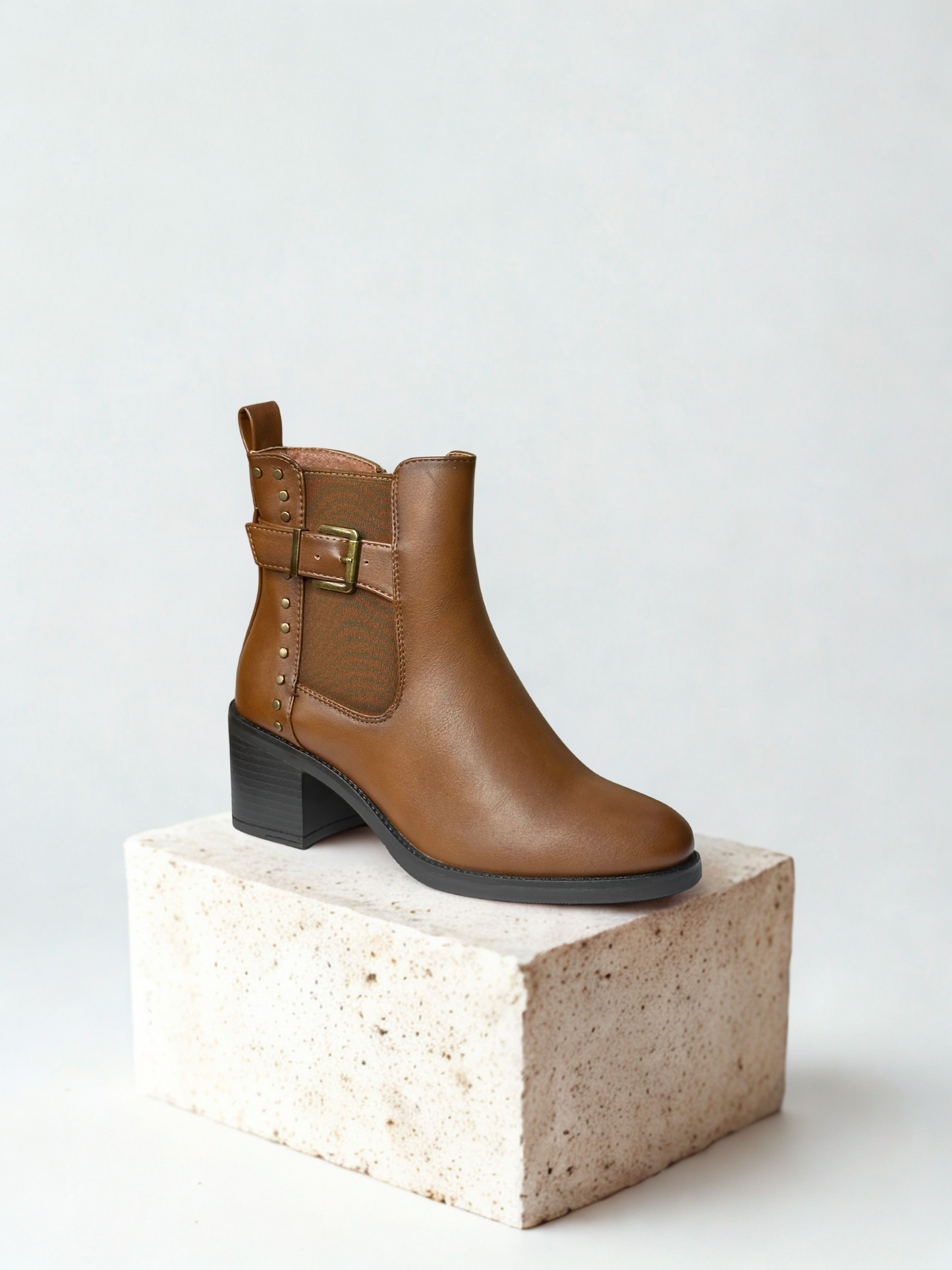 BOTÍN MARTINA CAMEL