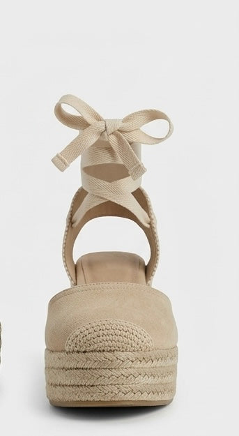 ALPARGATA CUÑA ALTA BEIGE