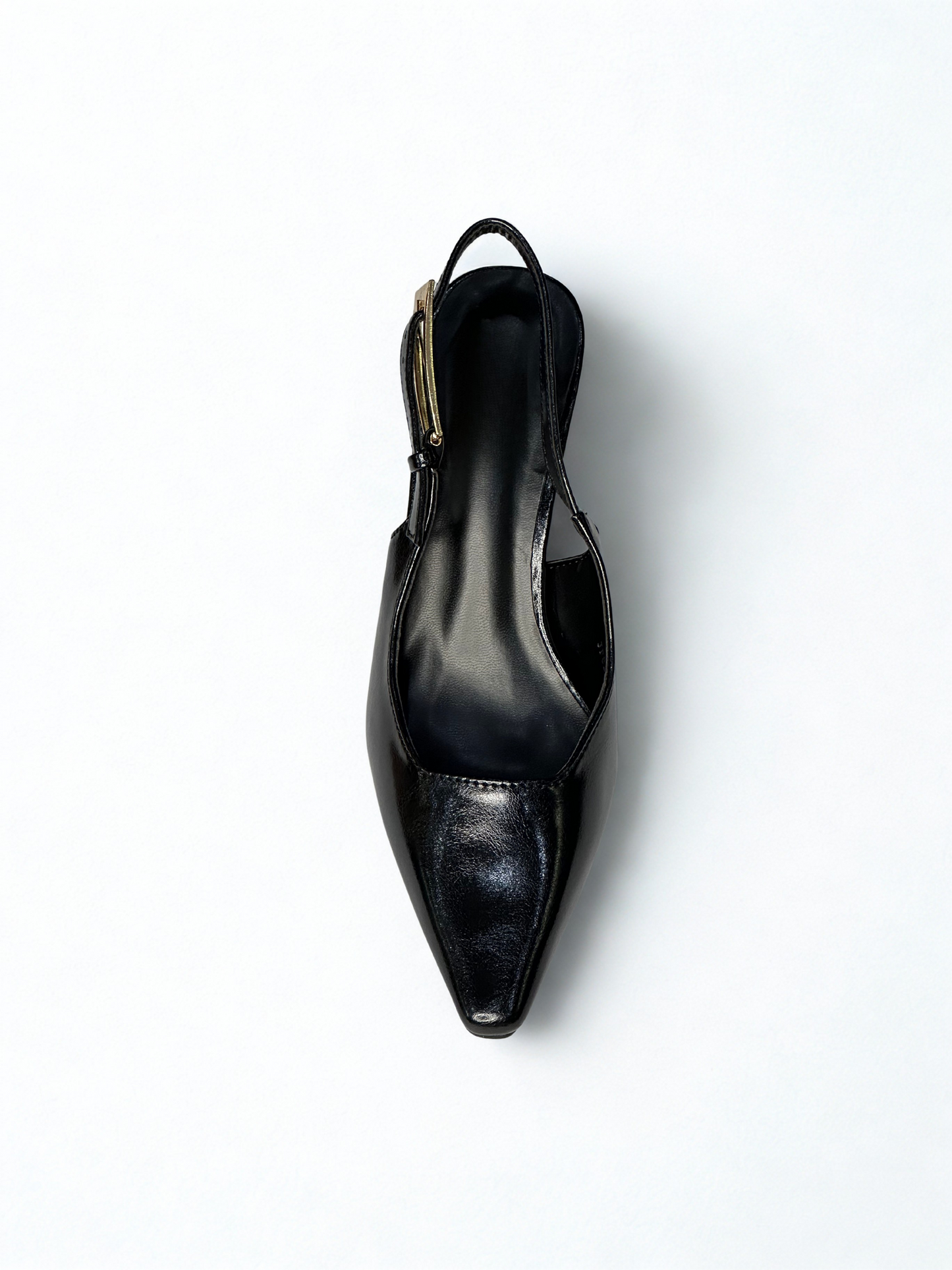 ZAPATO SOFÍA KITTEN DESTALONADOS NEGRO