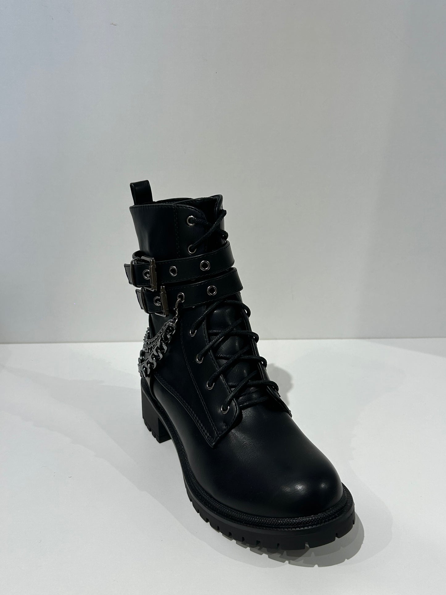 BOTA MILITAR CADENA NEGRA