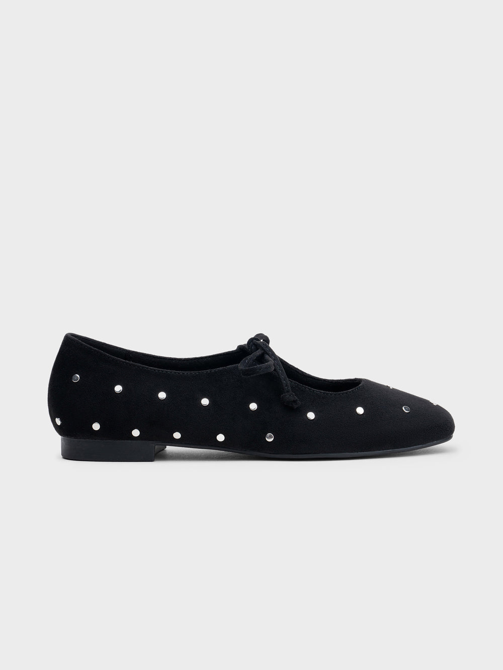 MERCEDITAS ABIERTAS TACHUELAS NUDO BLACK
