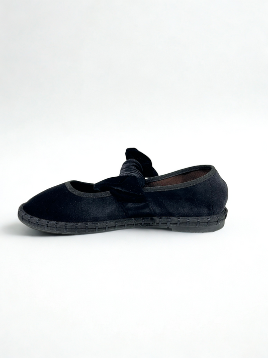 MERCEDITAS CLOE LAZO BLACK