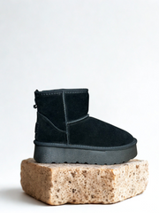 BOTA VERA PELITO PIEL NEGRO