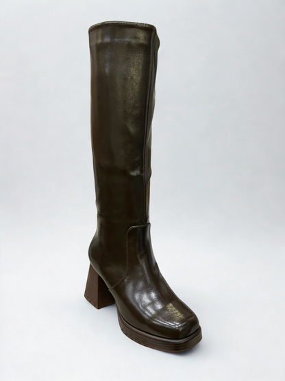 BOTA ALTA LUCIA TACÓN BROWN