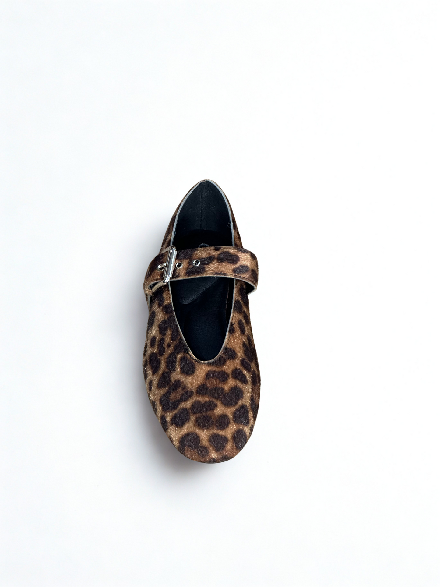 ZAPATO PLANO AMAYA HEBILLA LEOPARDO