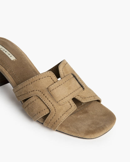 SANDALIA TACÓN H CAMEL