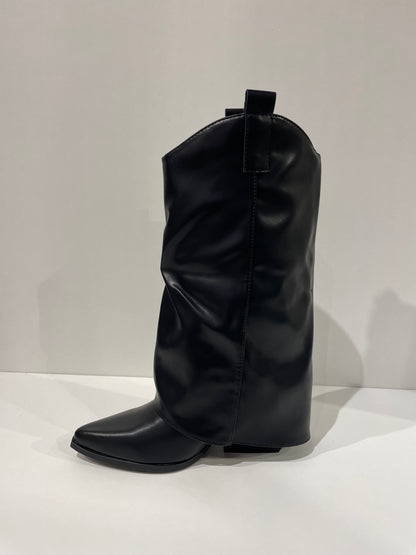 BOTA CAMILA POLAINA OJALES BLACK