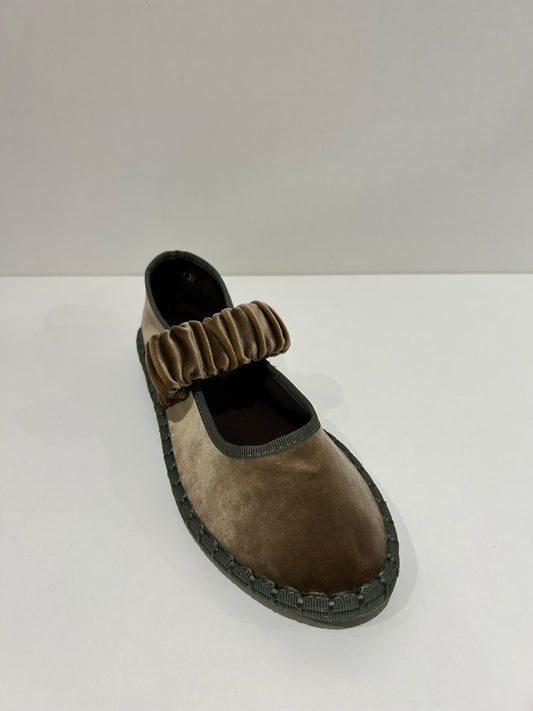 MERCEDITAS BEATRIZ CINTURÓN GOMA MOCHA/MOUSSE