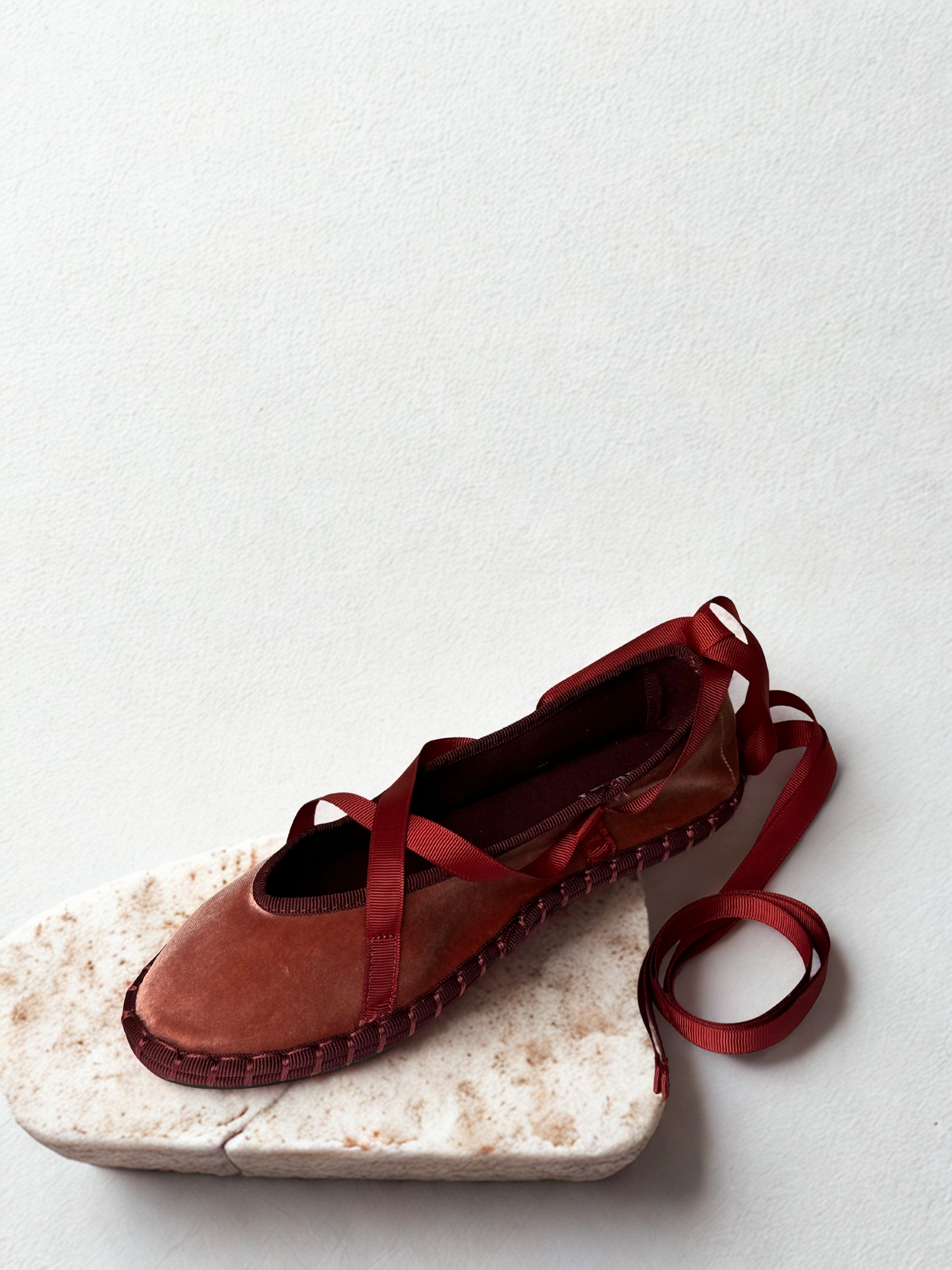 MERCEDITAS CARMEN CINTA TERCIOPELO ROSA