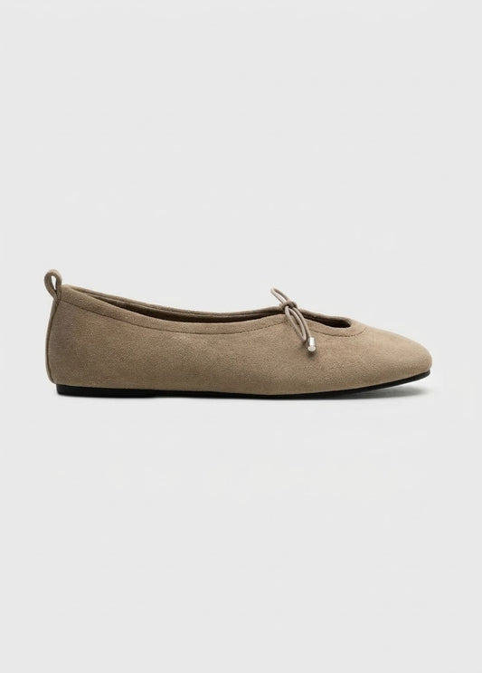 ZAPATO PLANO ESCOTE NUDO KHAKI ANTELINA