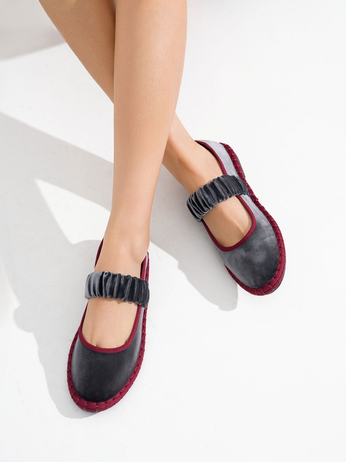 MERCEDITAS BEATRIZ GOMA GREY/WINE