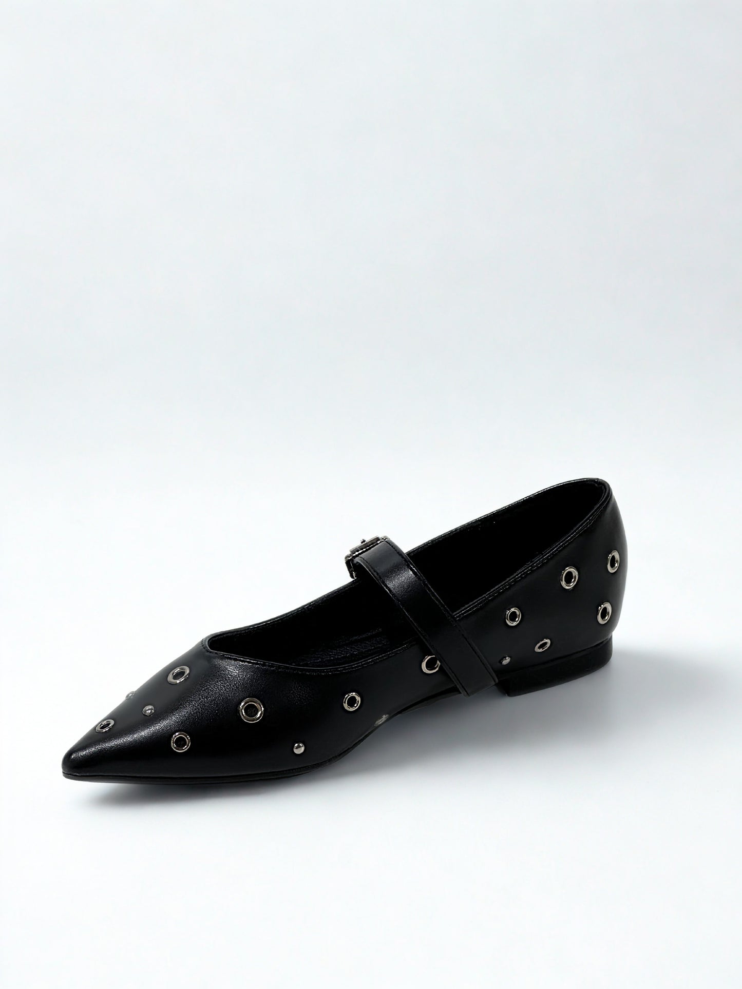 ZAPATO PLANO OJALES