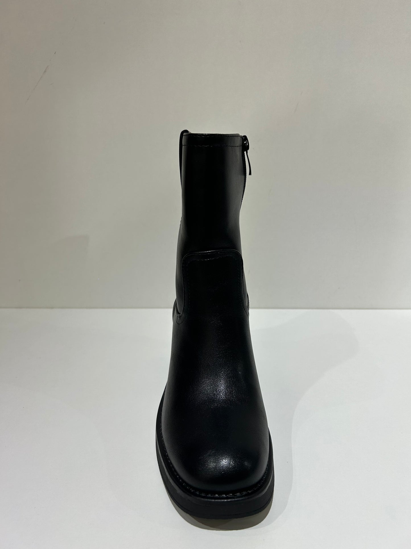 BOTÍN ANTONIA NEGRO