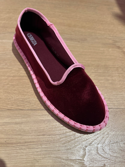 VENECIANA TERCIOPELO BURGUNDY