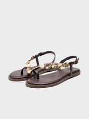 SANDALIA PLANA MONEDAS TACHUELAS COFFEE
