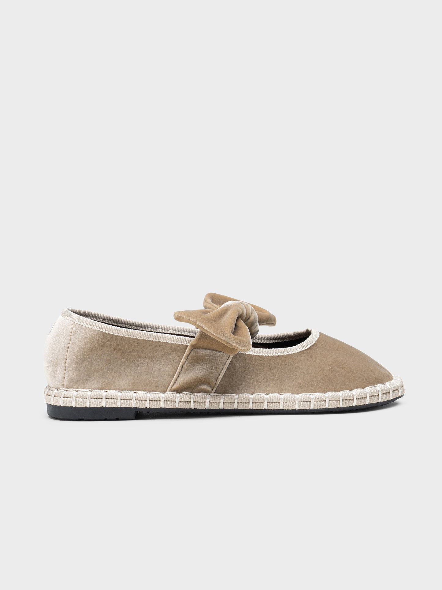 MERCEDITAS CLOE LAZO KHAKI