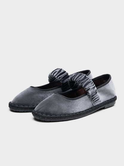 MERCEDITAS BEATRIZ GOMA GREY