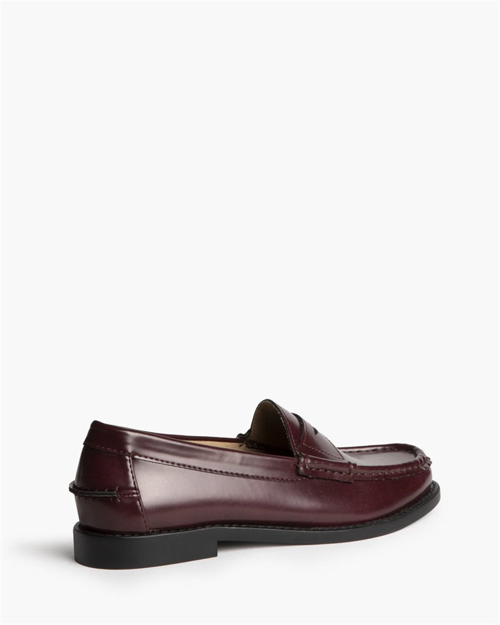 MOCASIN ANTIFAZ CLASSIC BURDEOS PU