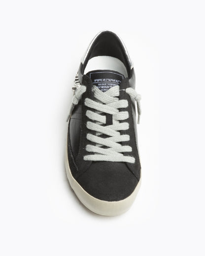 ZAPATILLA RETRO TACHUELAS NEGRO