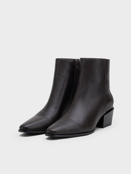 BOTÍN PUNTA PLANA LISO BROWN