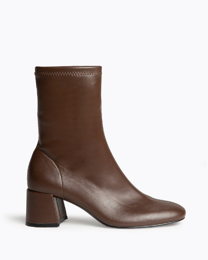 PAULA SQUARE HEEL BROWN BOOT