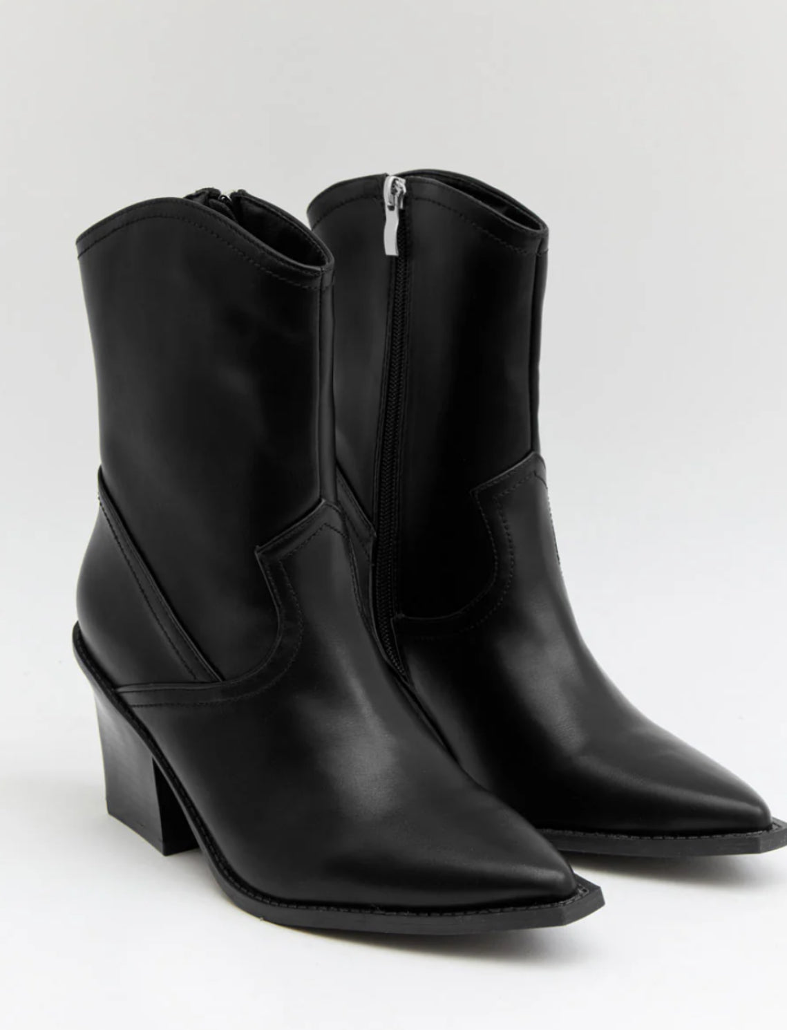 BOTÍN FRANCISCA BLACK