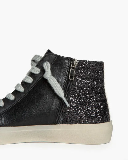 SNEAKER BOTÍN TACHUELAS BRILLO NEGRO