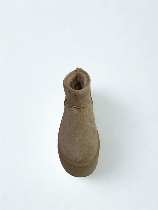 BOTÍN TERESA PELITO BEIGE