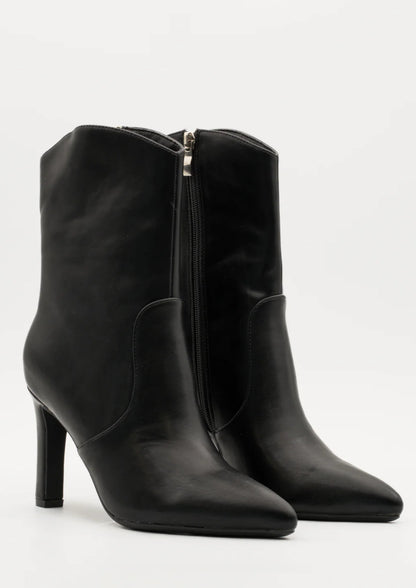 BOTÍN LOLA TACON BLACK