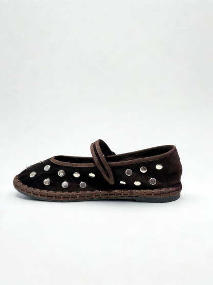 MERCEDITAS NAYLA TACHUELAS BROWN