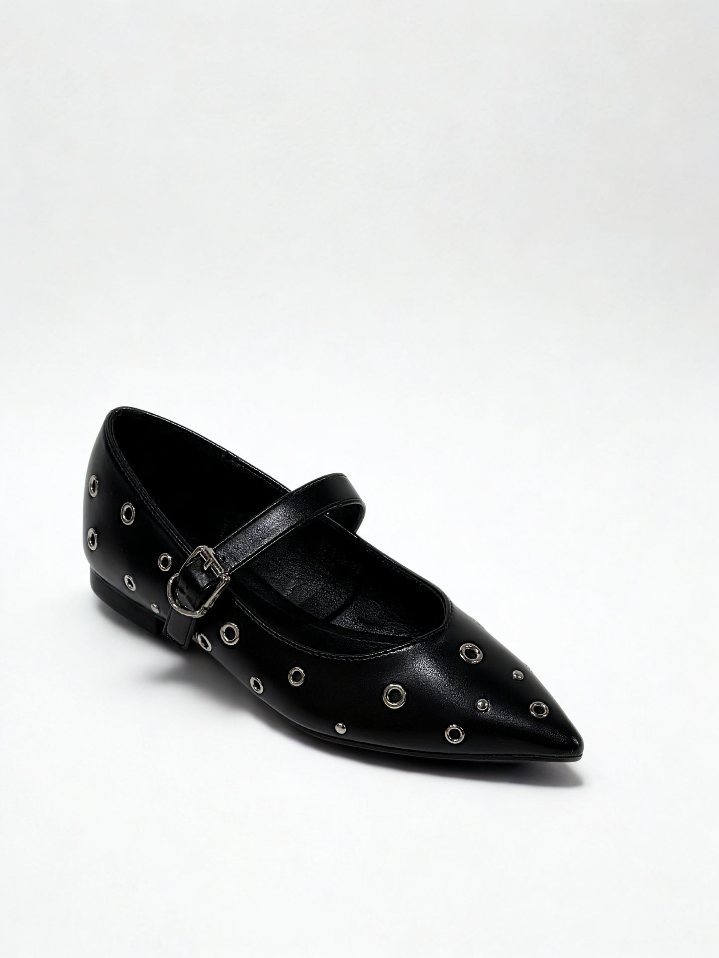 ZAPATO PLANO OJALES