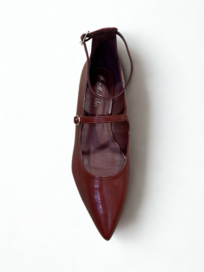 ZAPATO MARY JANE PUNTA GRANATE