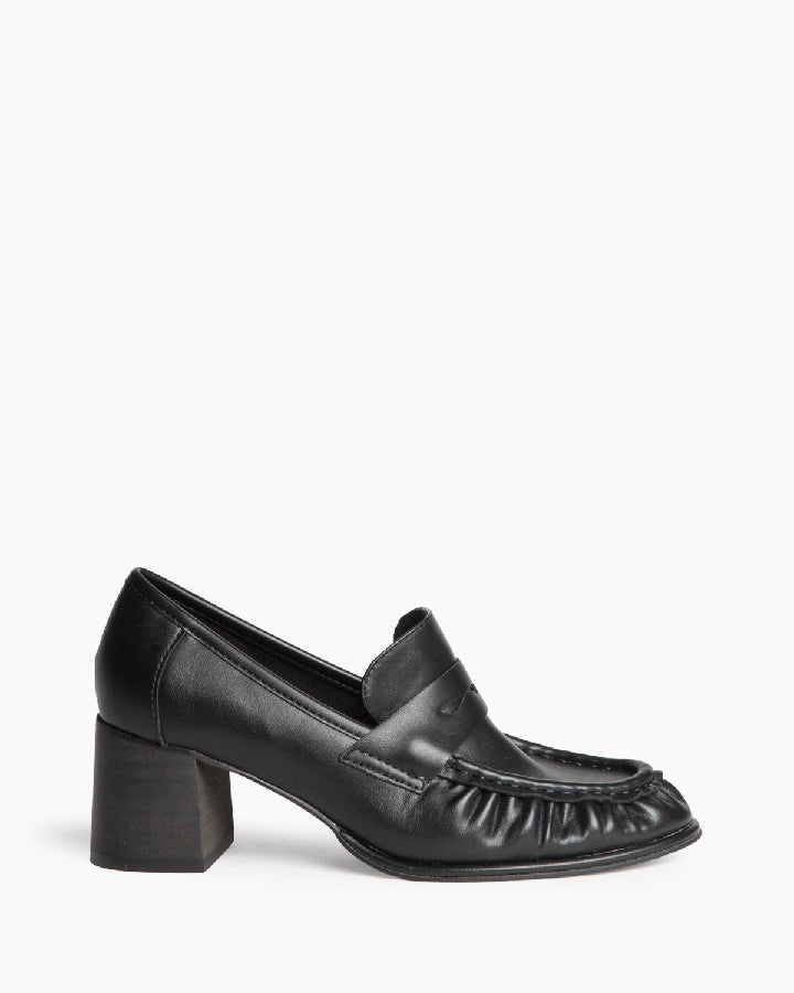 MARIANA BLACK HEEL LOAFER