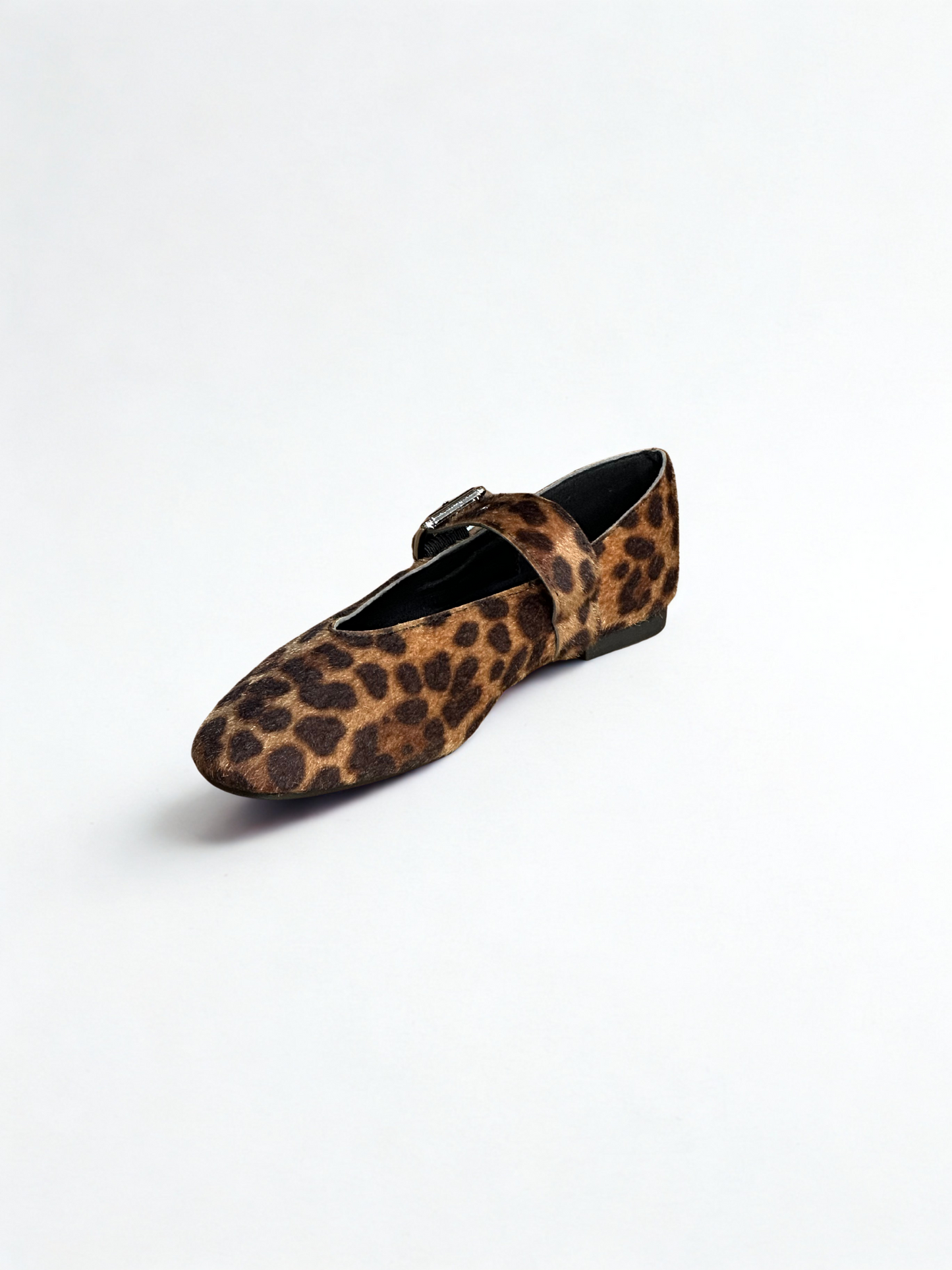 ZAPATO PLANO AMAYA HEBILLA LEOPARDO