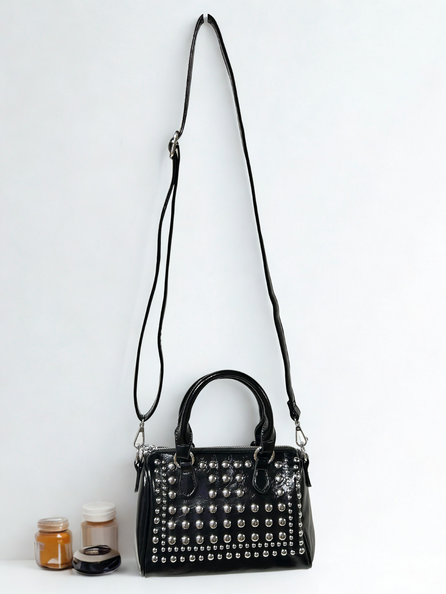 BOLSO MINI TACHUELAS NEGRO