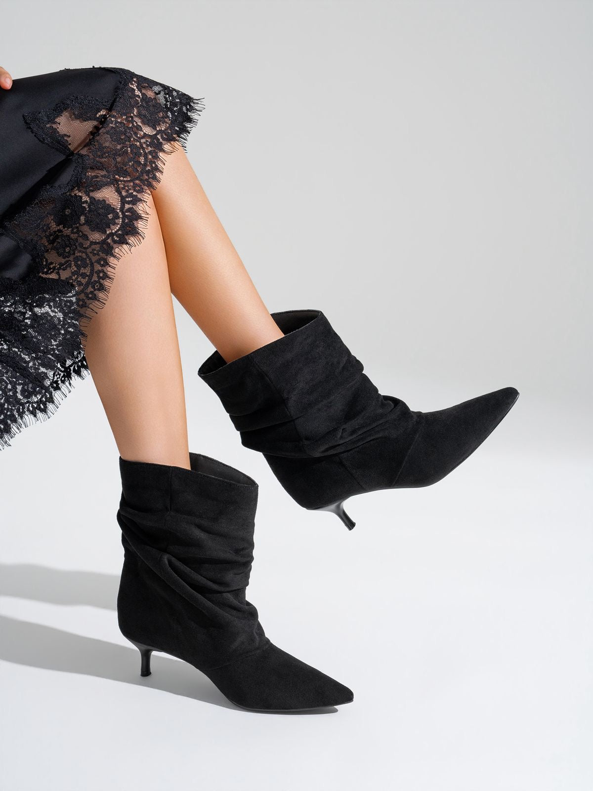BOTIN TACON KITTEN SLOUCHY BLACK