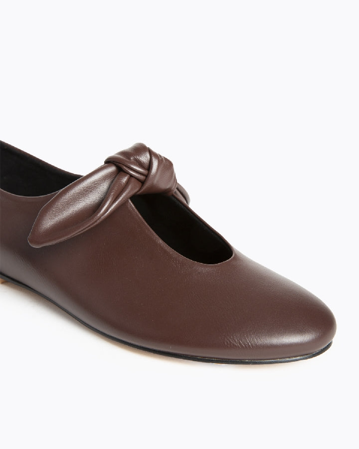 ZAPATO LAZADA BURDEOS